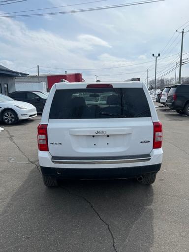 Jeep Patriot 2016 - Thumbnail 2