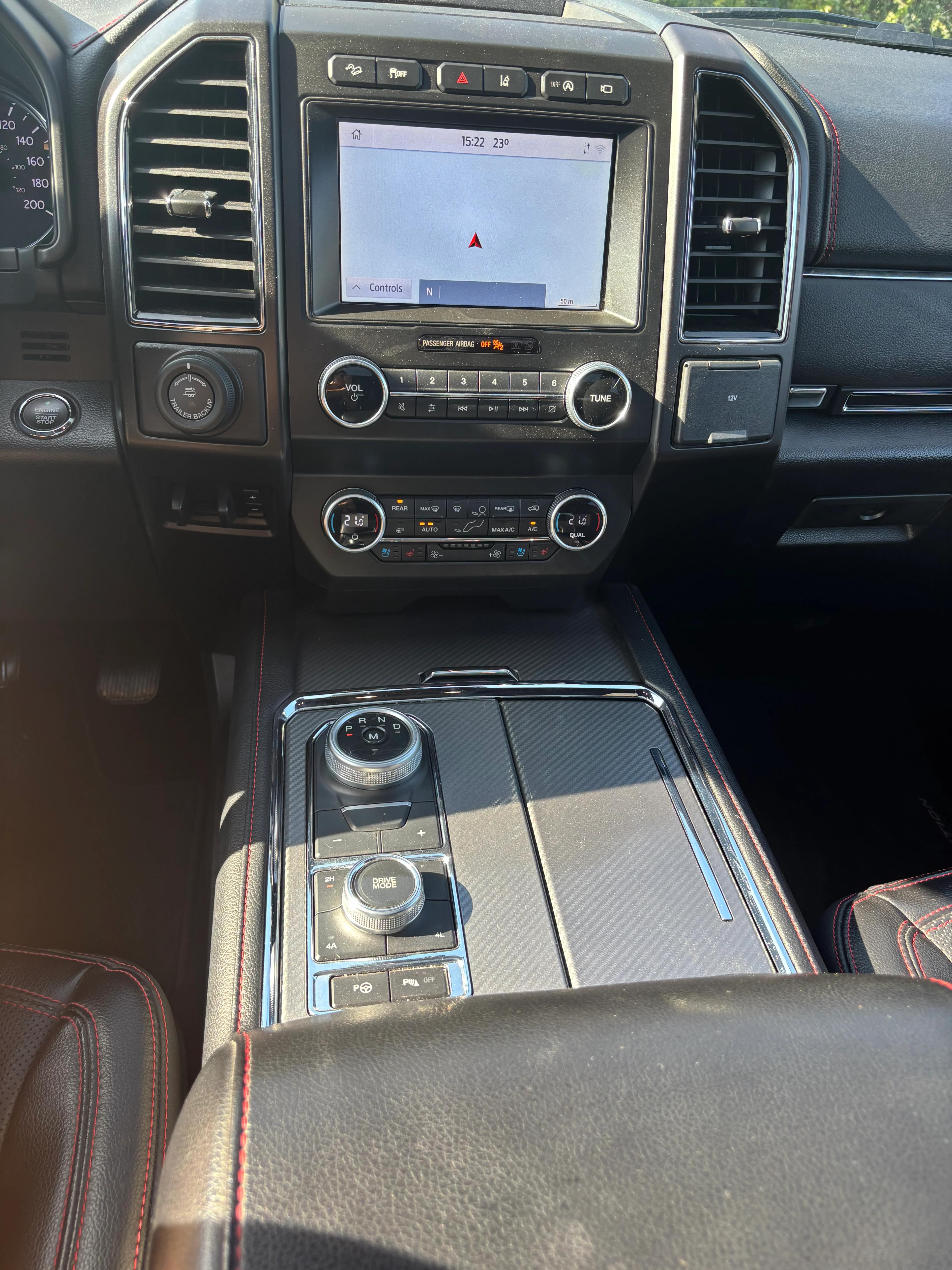 Ford Expedition 2021 - Image 12