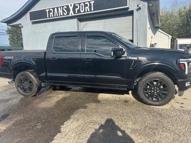 Ford F-150 2024 - Thumbnail 3