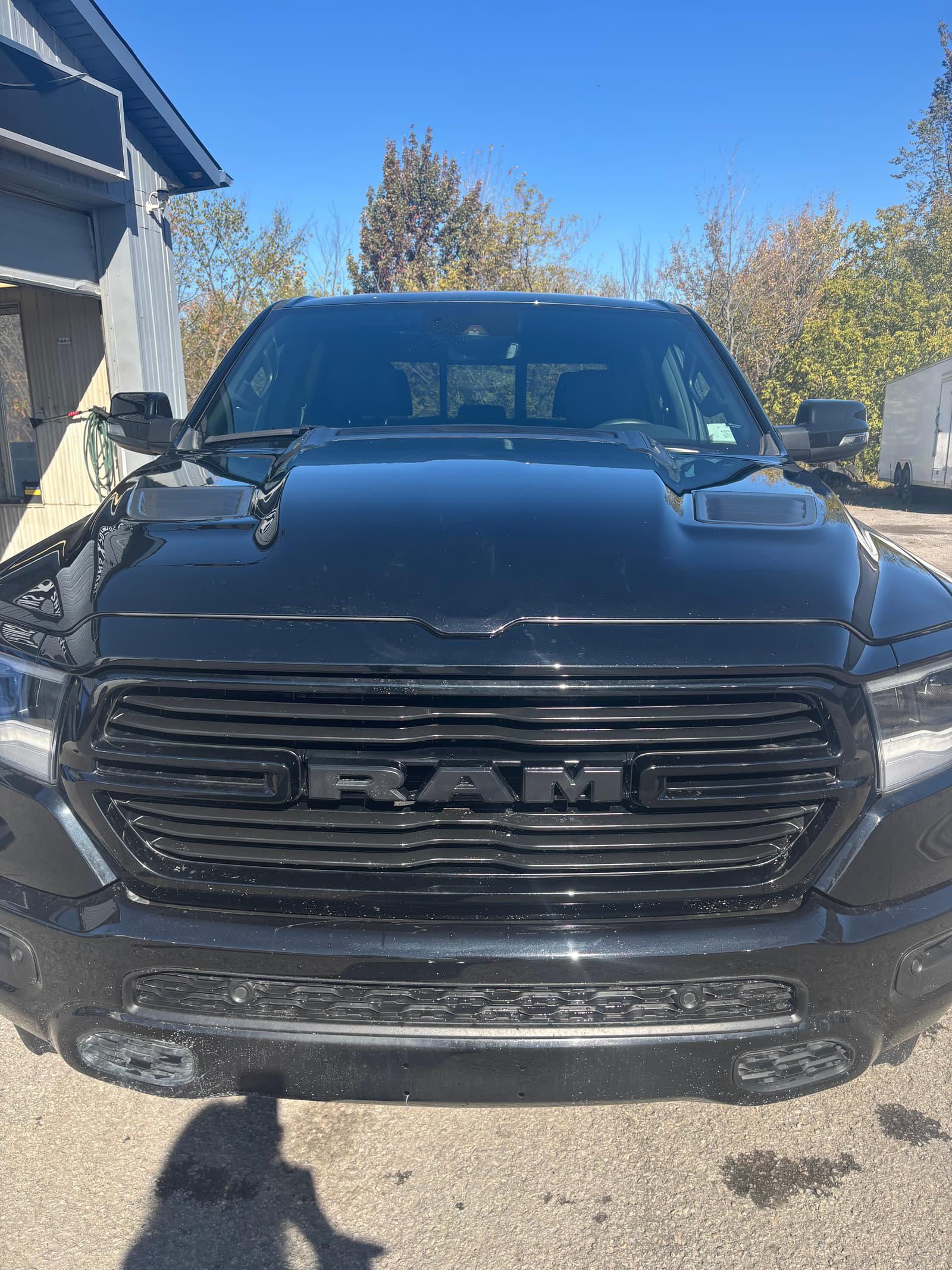 Ram Ram 1500 Pickup 2023 - Image 2