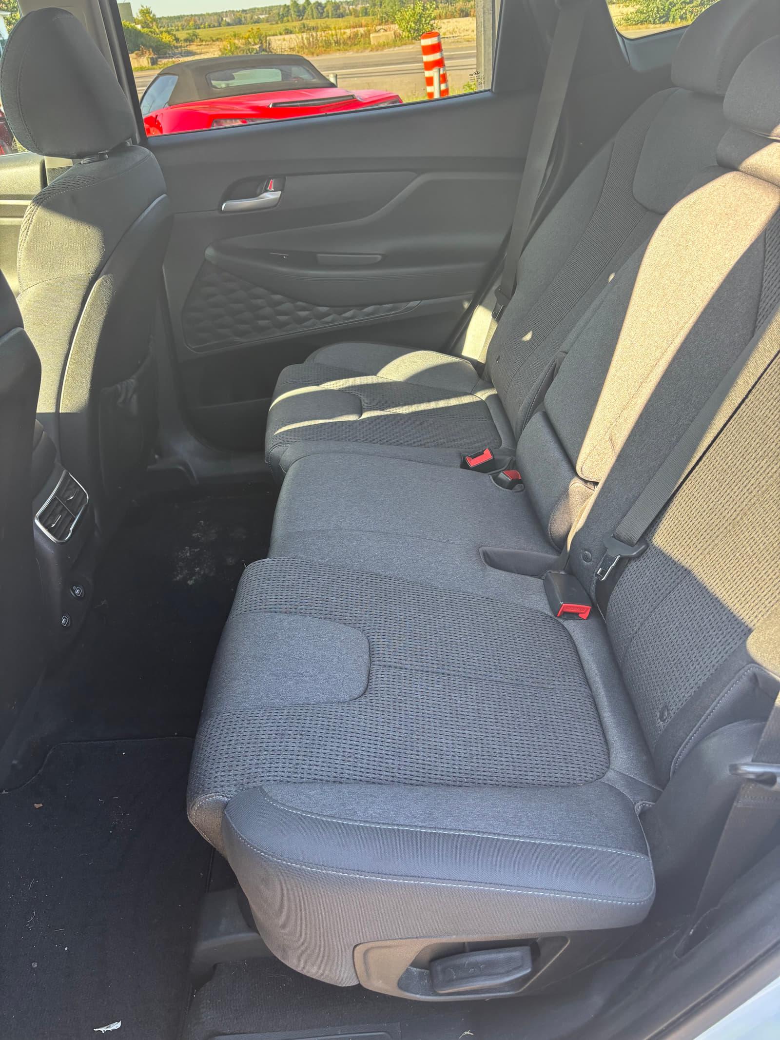 Hyundai Santa Fe 2022 - Image 10