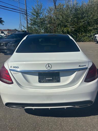 Mercedes-Benz C-Class 2016 - Thumbnail 5