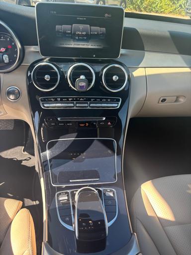 Mercedes-Benz C-Class 2016 - Thumbnail 12