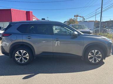 Nissan Rogue 2023 - Thumbnail 8