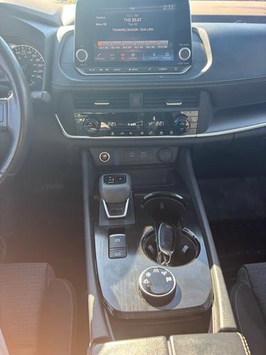 Nissan Rogue 2023 - Thumbnail 13