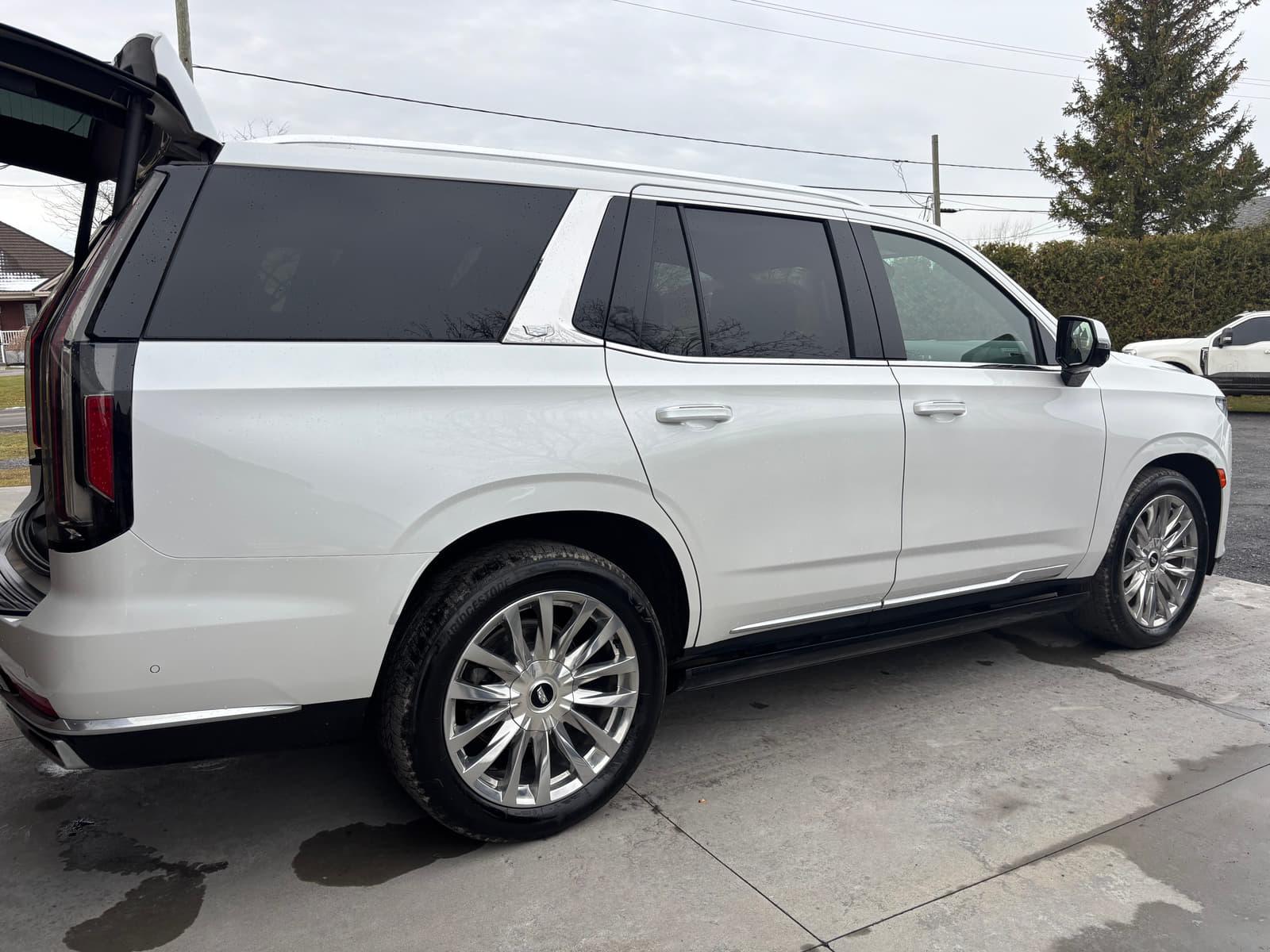 Cadillac Escalade 2023 - Image 4