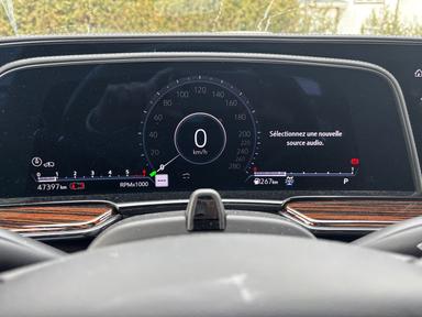 Cadillac Escalade 2023 - Thumbnail 10