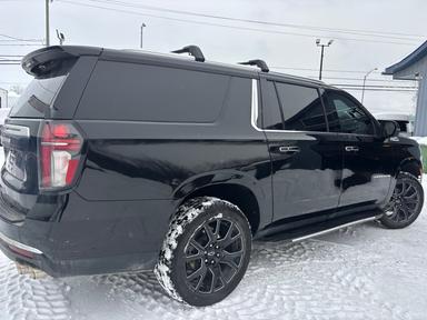 Chevrolet Suburban 2023 - Thumbnail 6