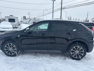 Cadillac XT4 2024 - Thumbnail 3