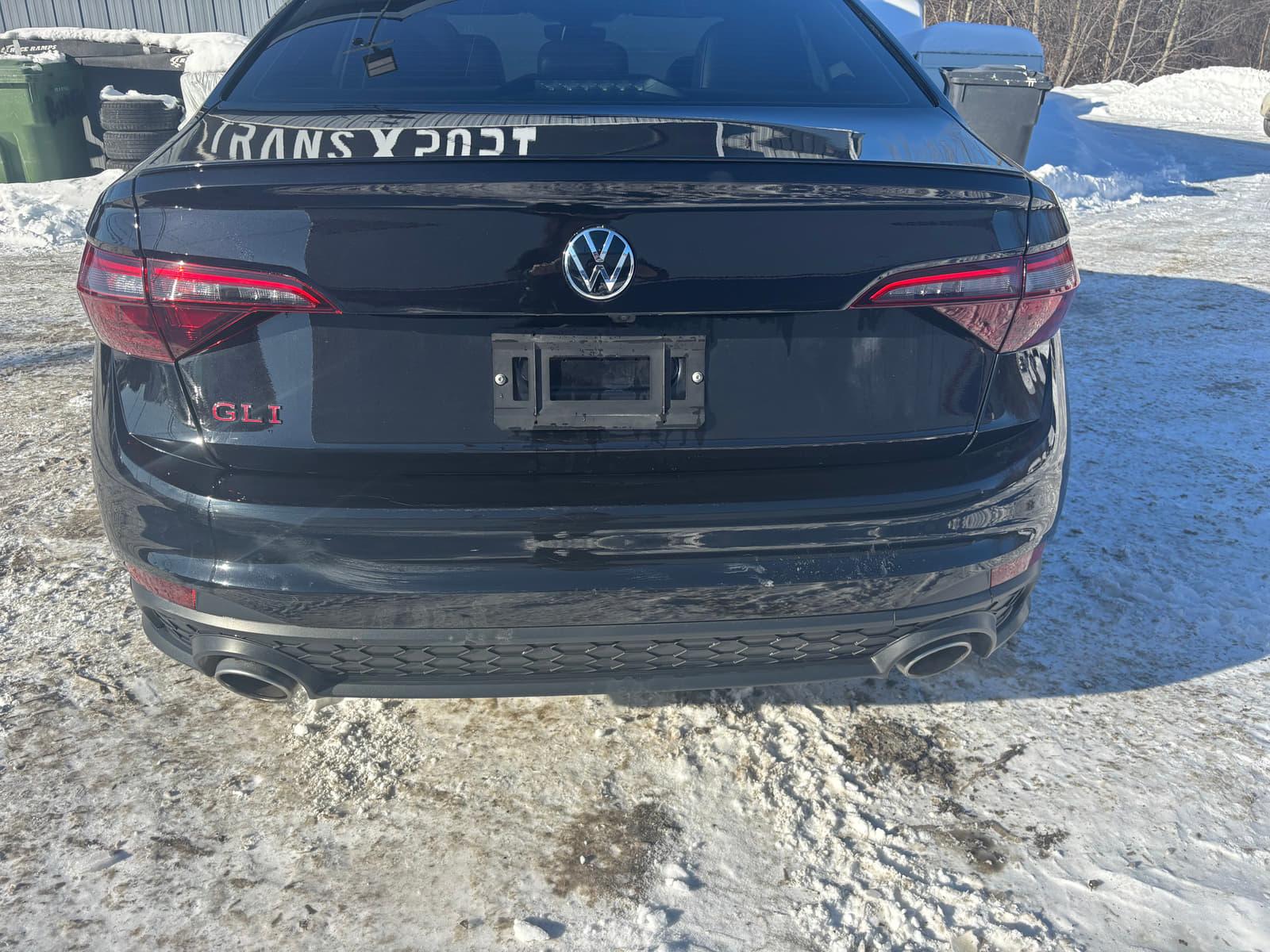 Volkswagen Jetta GLI 2023 - Image 4