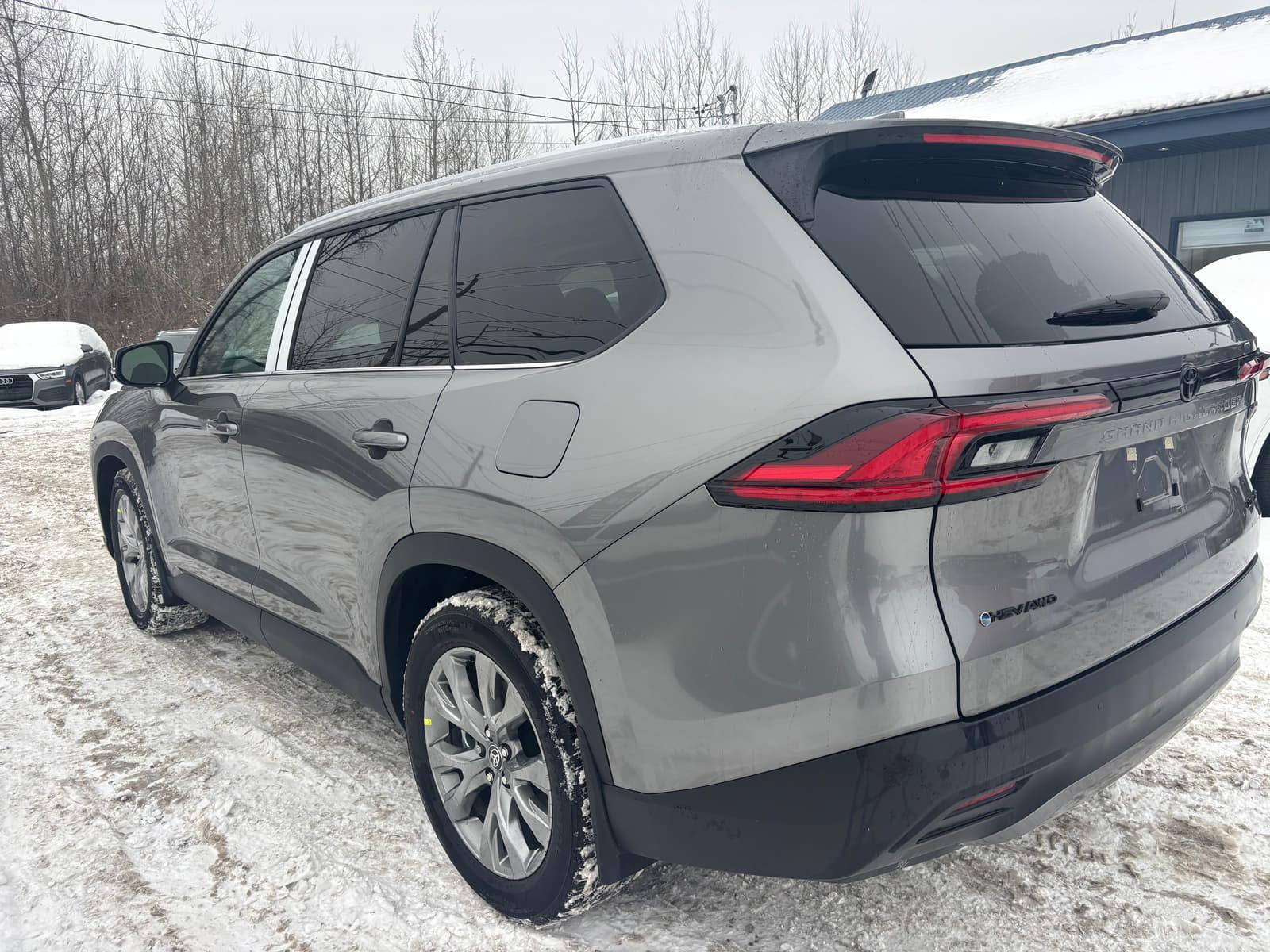 Toyota Grand Highlander Hybrid 2026 - Image 4