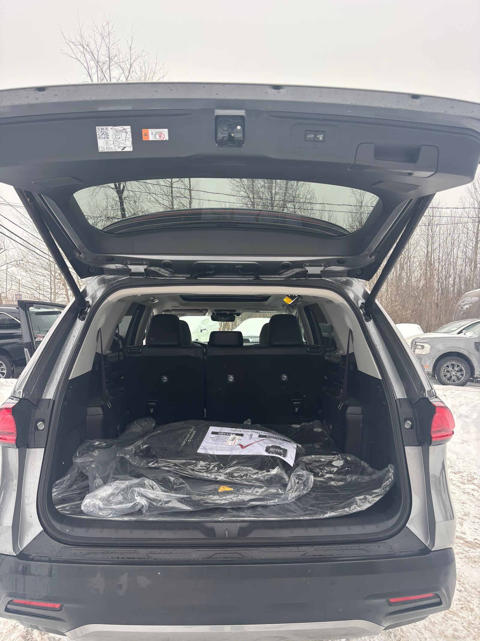 Toyota Grand Highlander Hybrid 2026 - Image 12