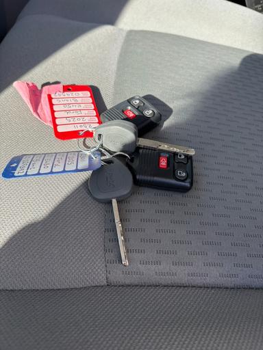 Ford E-450 Cutaway 2025 - Thumbnail 7