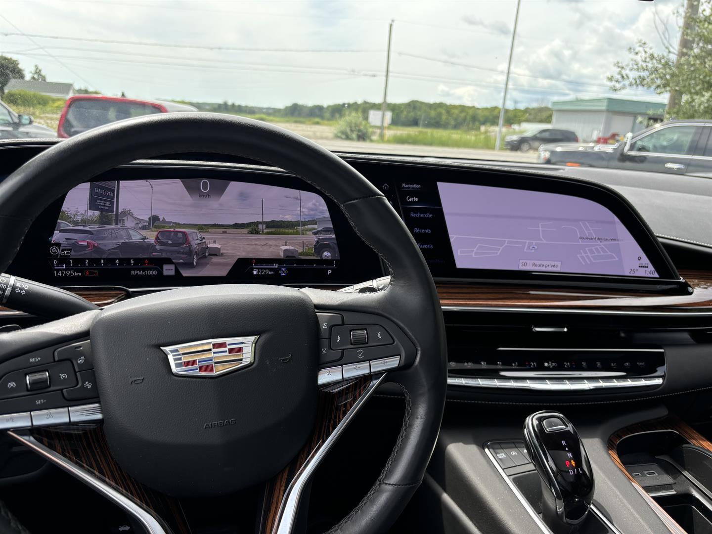 Cadillac Escalade 2023 - Image 6