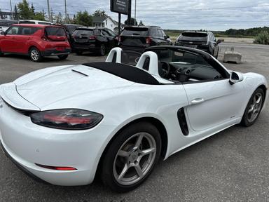 Porsche 718 Boxster 2017 - Thumbnail 2