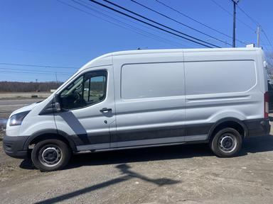 Ford Transit Cargo Van 2020 - Thumbnail 3