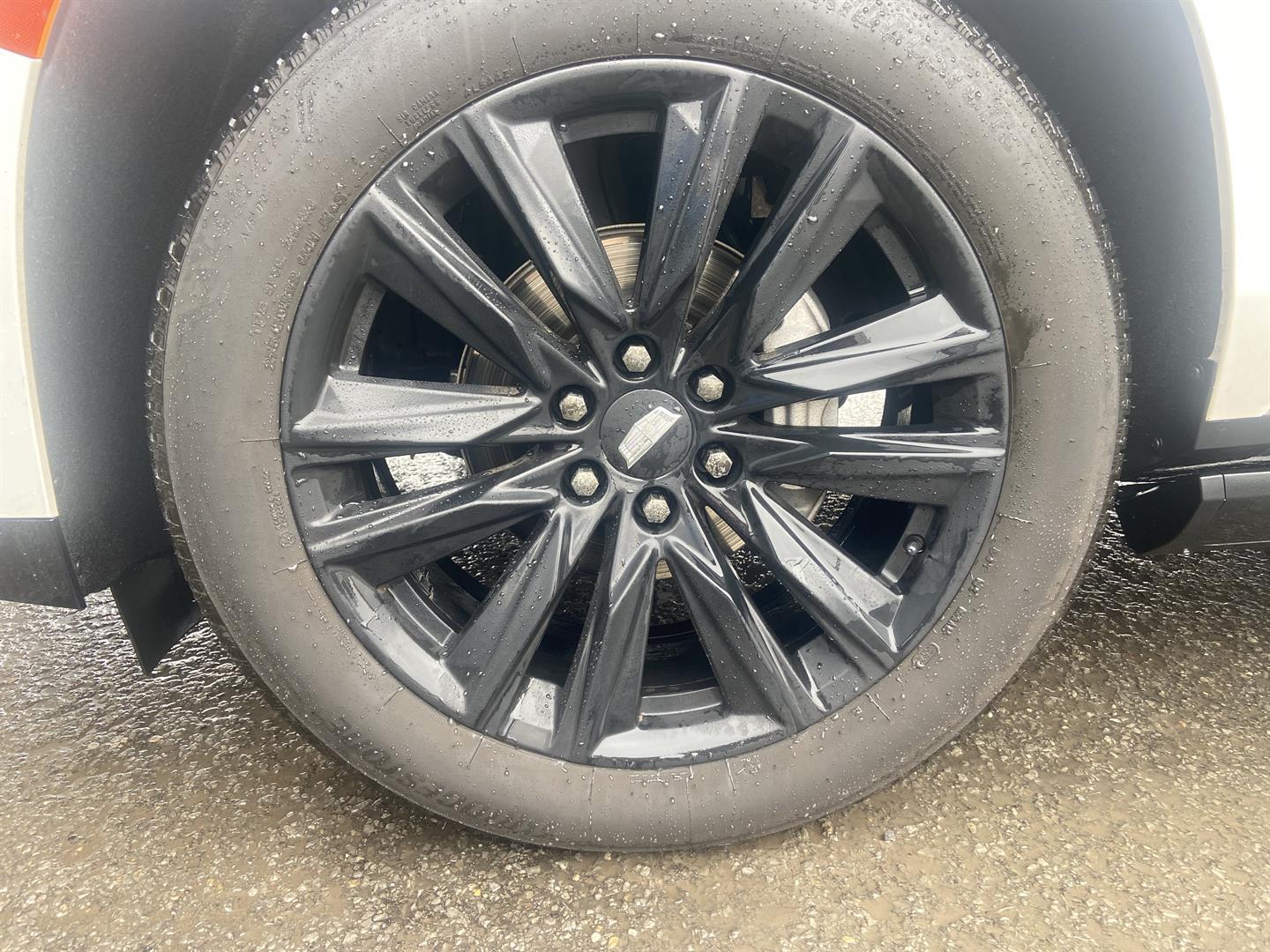 Cadillac Escalade 2021 - Image 12