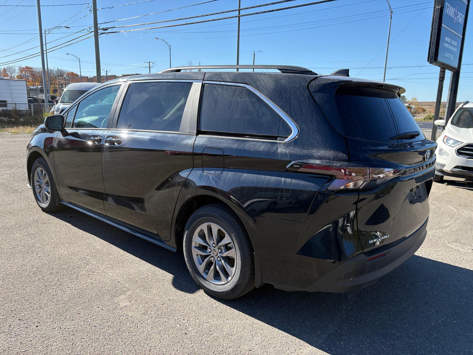 Toyota Sienna 2025 - Image 3