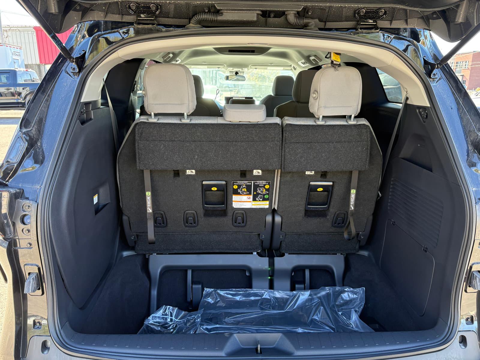 Toyota Sienna 2025 - Image 4