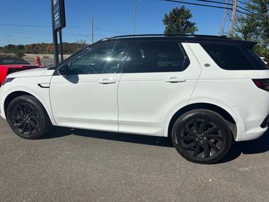 Land Rover Discovery Sport 2023 - Thumbnail 2