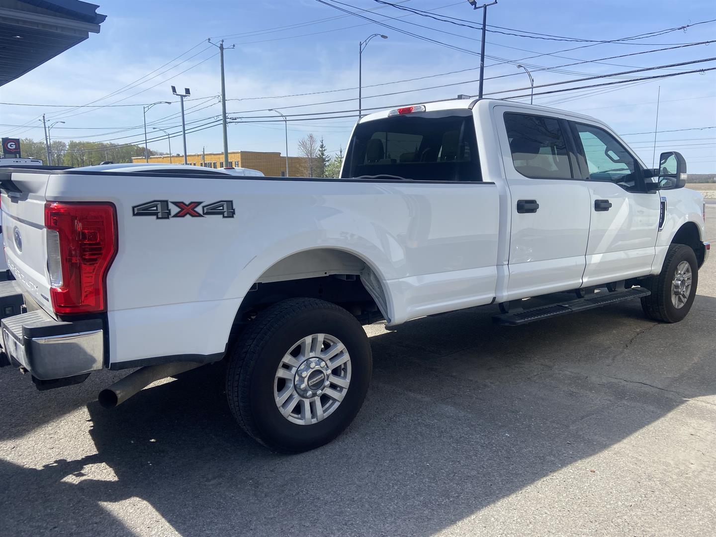 Ford Super Duty F-250 SRW 2019 - Image 4