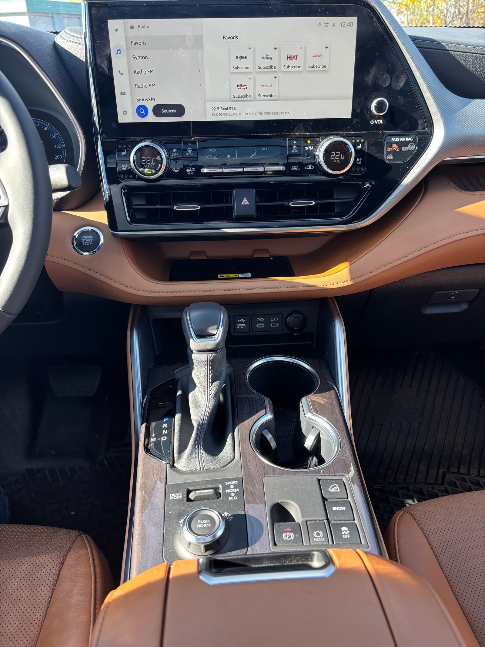 Toyota Highlander 2023 - Image 8