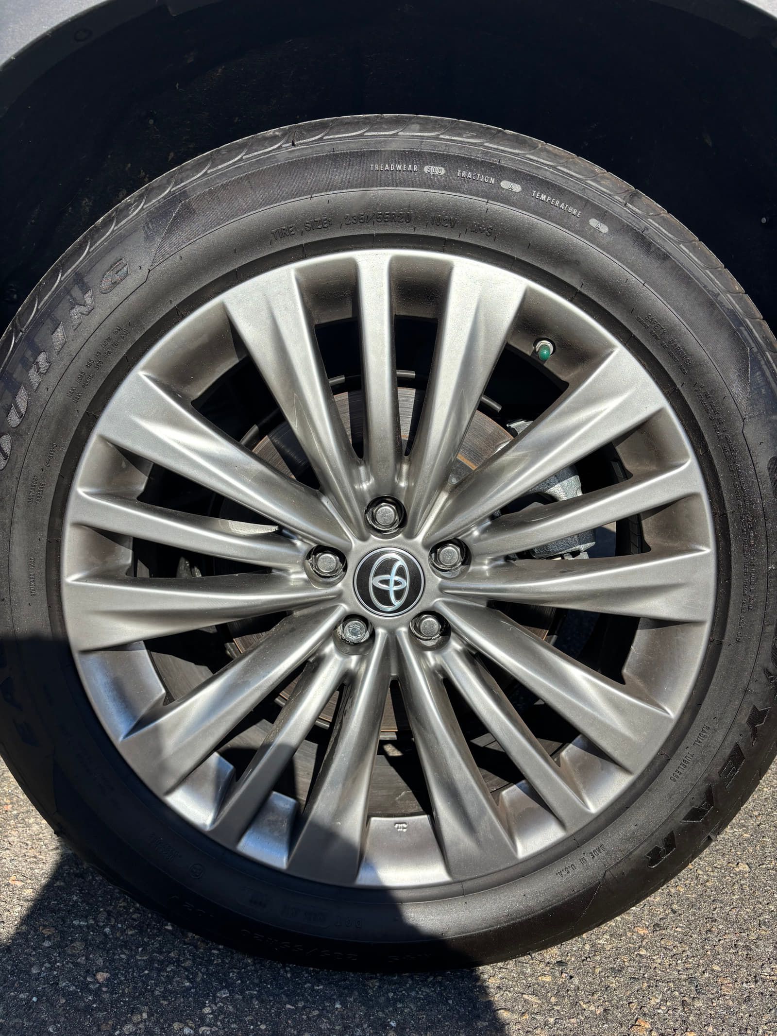 Toyota Highlander 2023 - Image 13