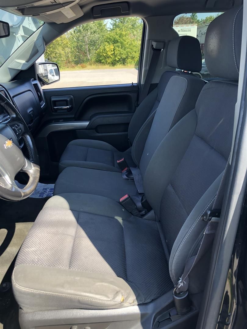 Chevrolet Silverado 1500 2015 - Image 9