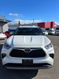 Toyota Highlander 2023 - Thumbnail 2